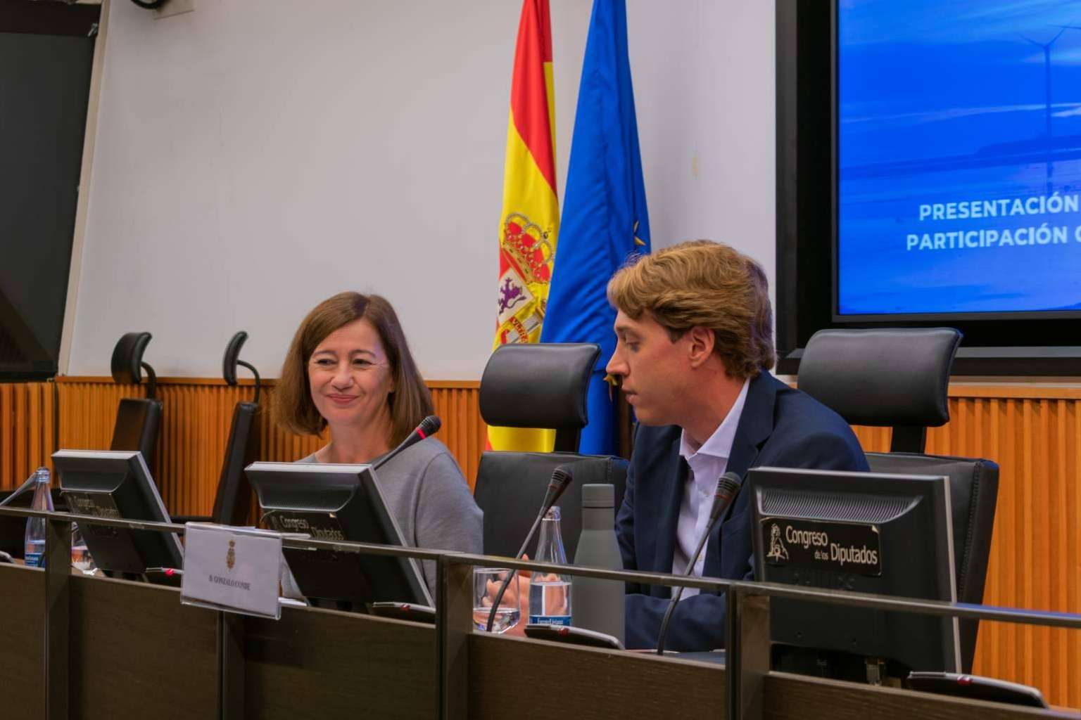 9 de cada 10 jóvenes considera urgente la transición energética para frenar la crisis climática