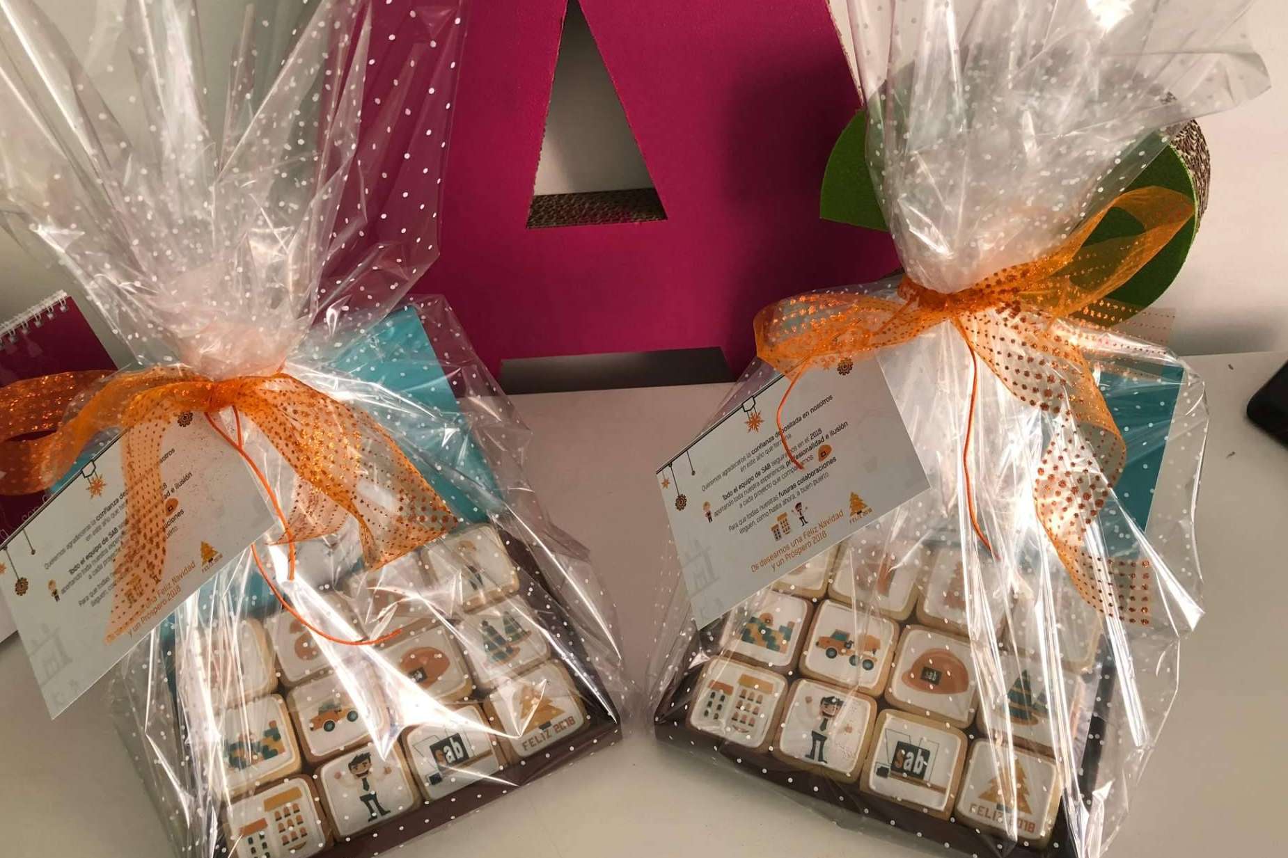 A2colores apuesta por regalos de empresa personalizados que dejan huella