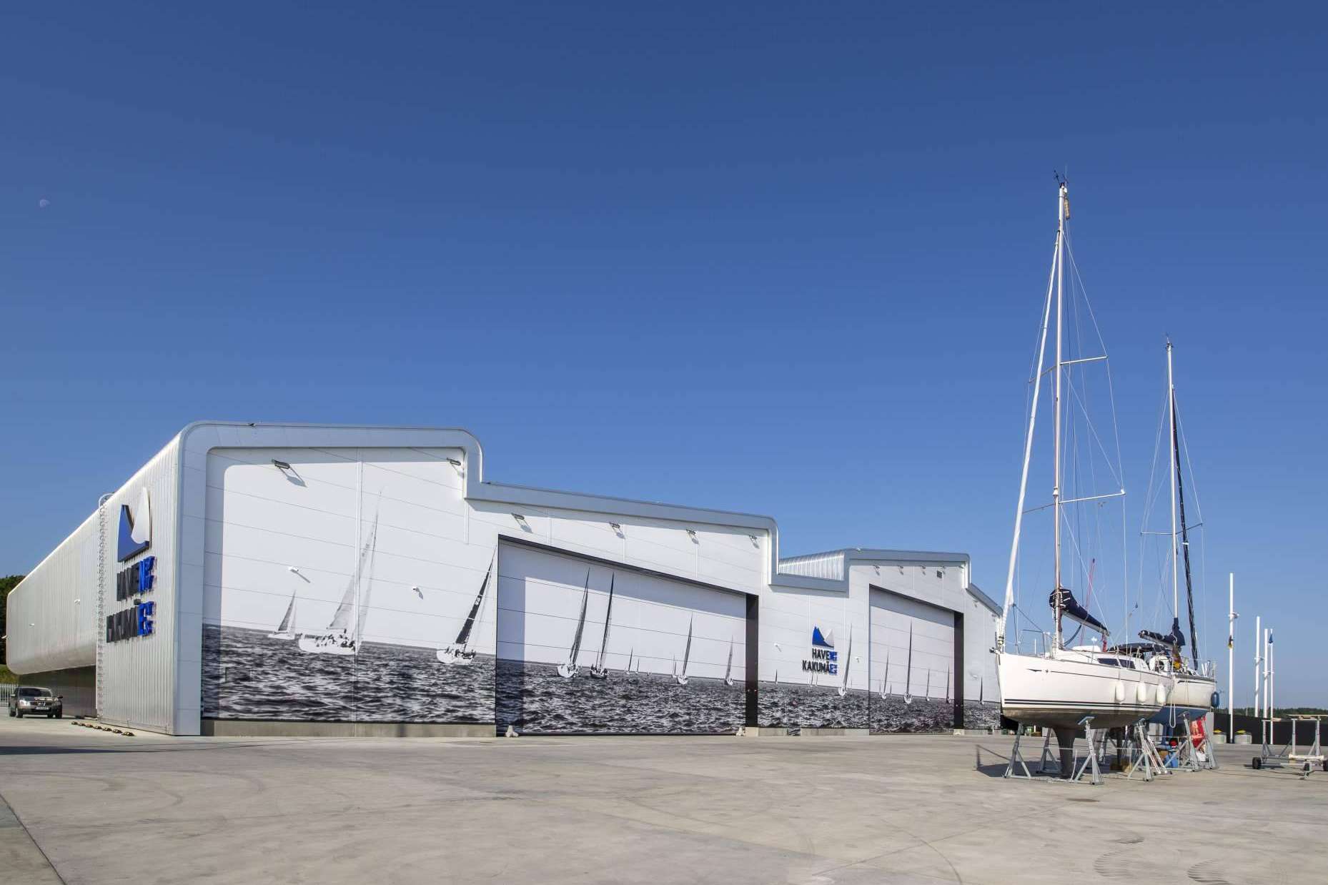 Puertas de grandes dimensiones como solución ideal para el sector industrial