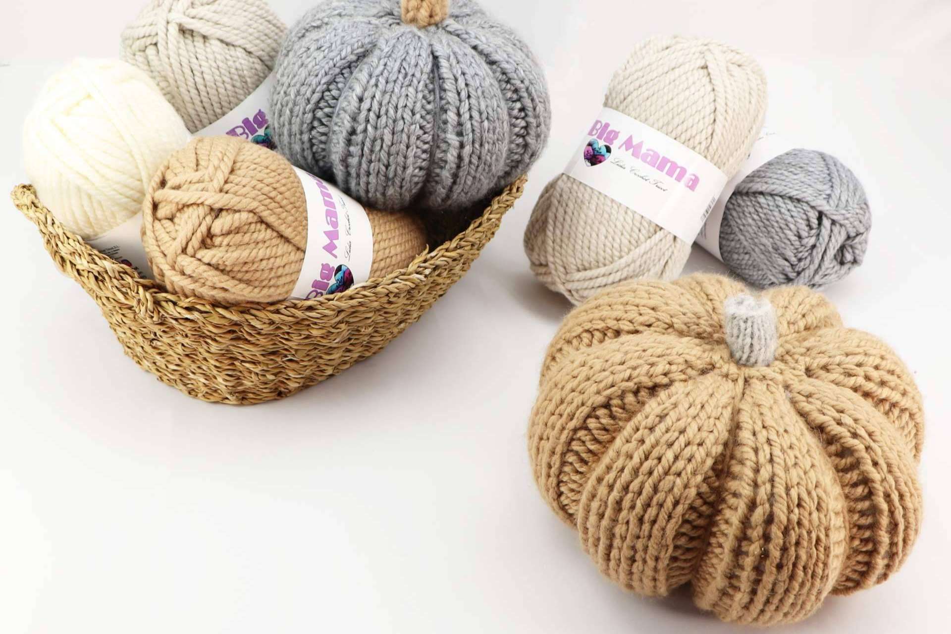 Lidia Crochet Tricot ofrece calidez y estilo con cojines, alfombras y mantas de crochet