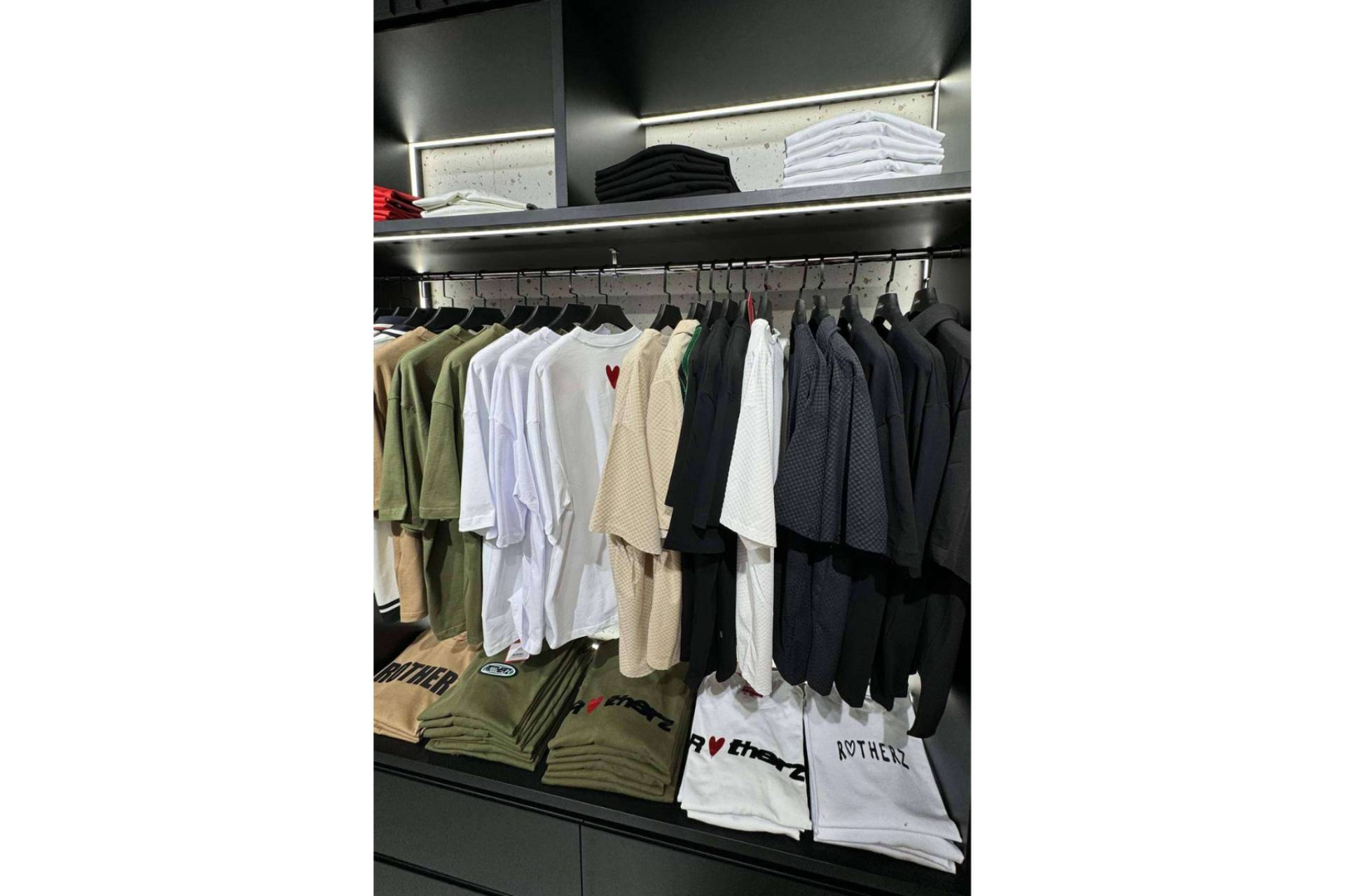 Un espacio de moda y arte, la nueva tienda de Rotherz