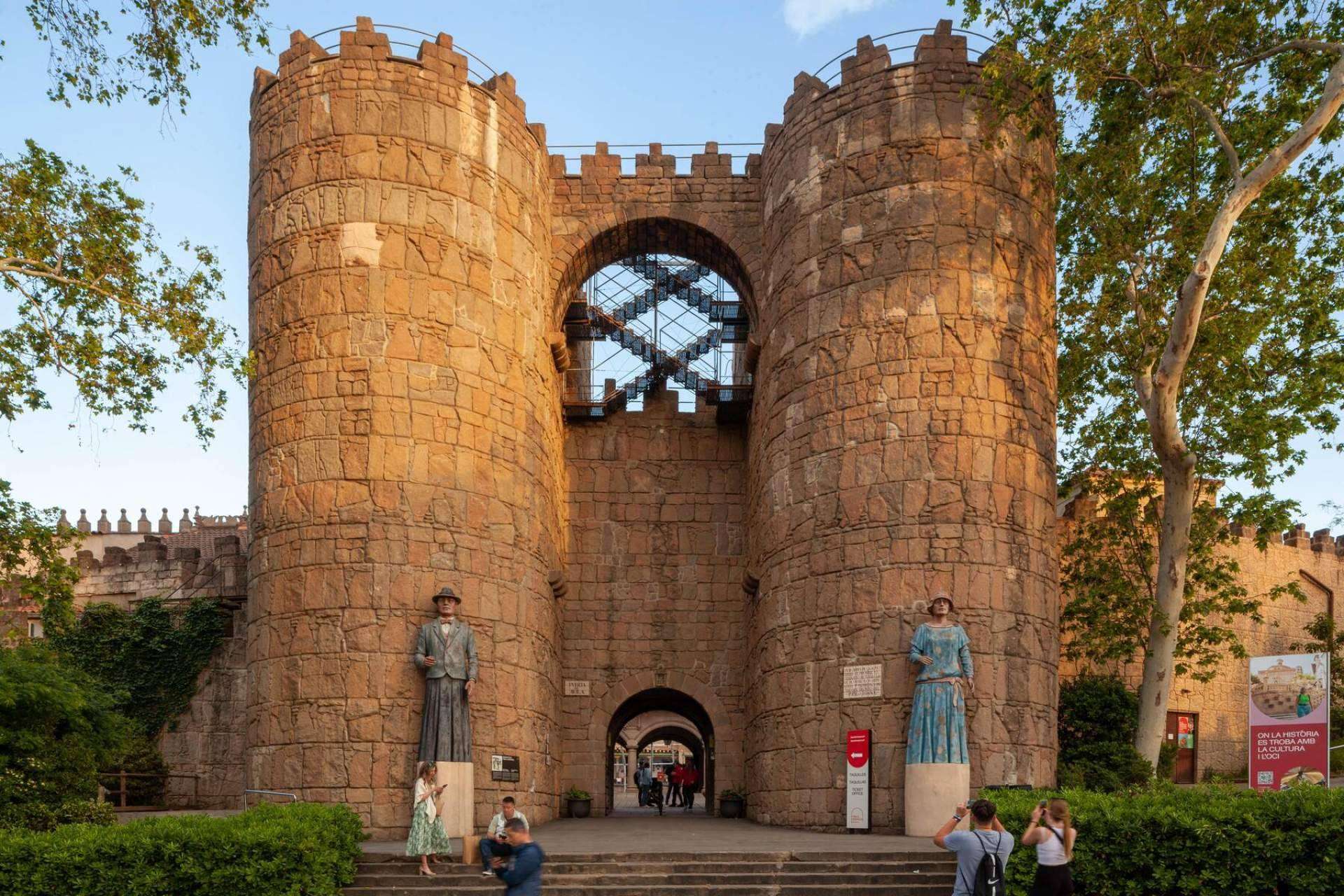 Poble Espanyol, un recorrido por España sin salir de Barcelona