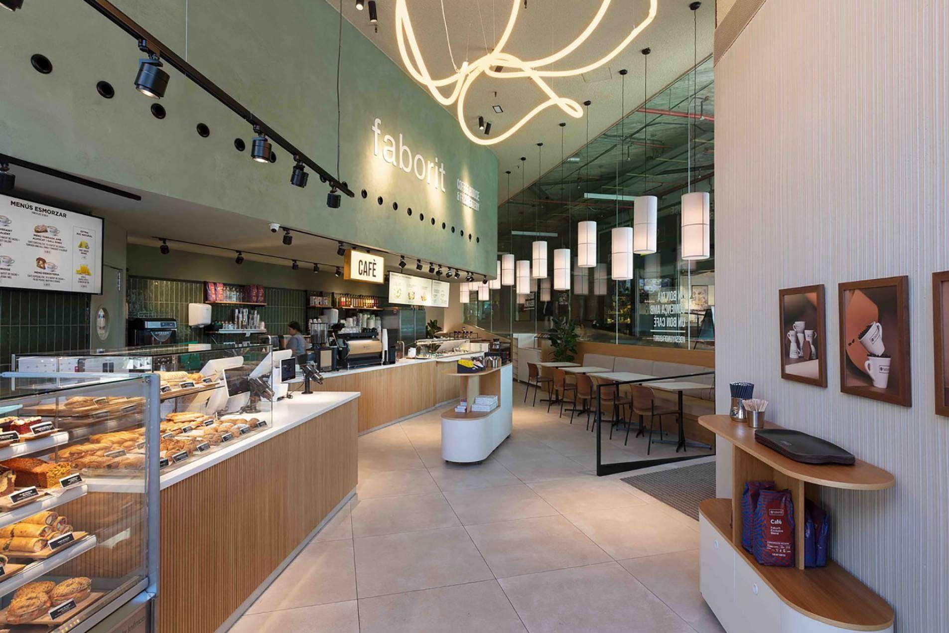 INDAStudio transforma espacios comerciales en Barcelona con interiorismo estratégico y neurointeriorismo