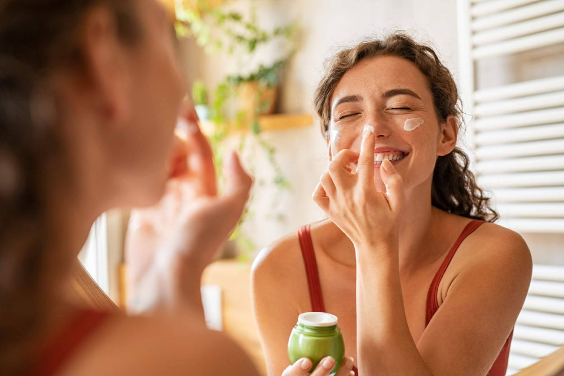 Farmasky lanza promoción de A-Derma Exomega con 25 % de descuento en la segunda unidad