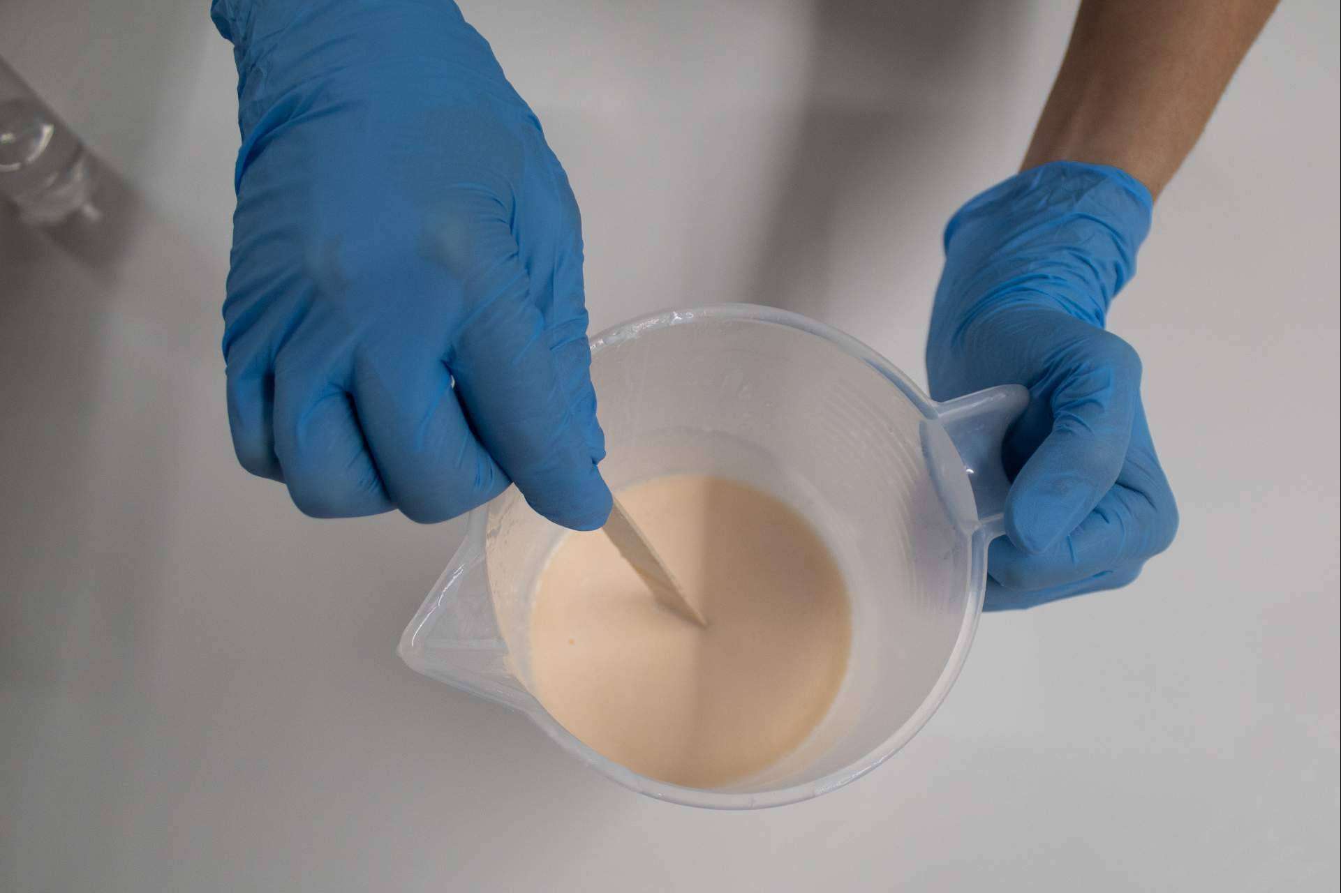 Elaborar jabones artesanos con glicerina es más fácil con los productos de Glicerina.es