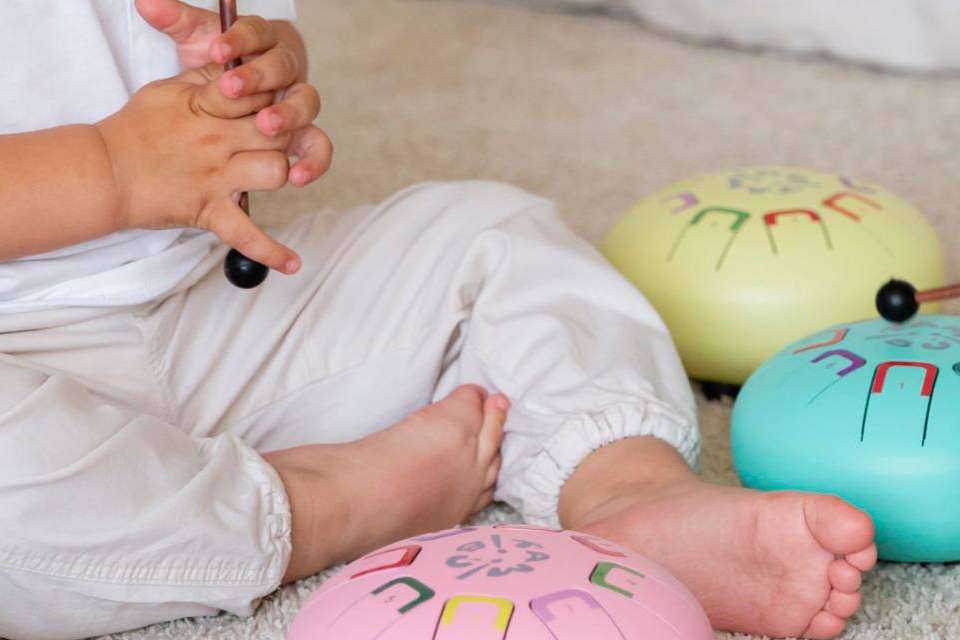 Cómo Tambú y Little Morphée enriquecen el Día del Niño con música, relajación y concentración
