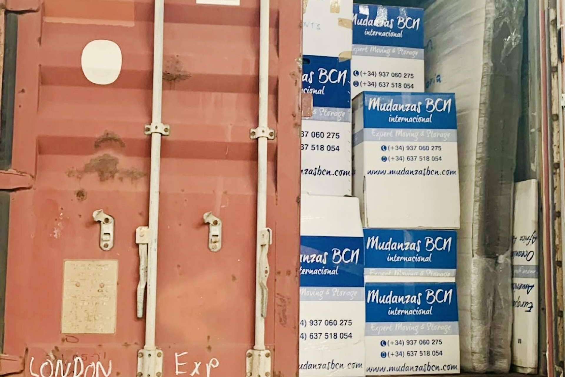 Personalización y eficiencia en mudanzas internacionales con Mudanzas BCN Internacional