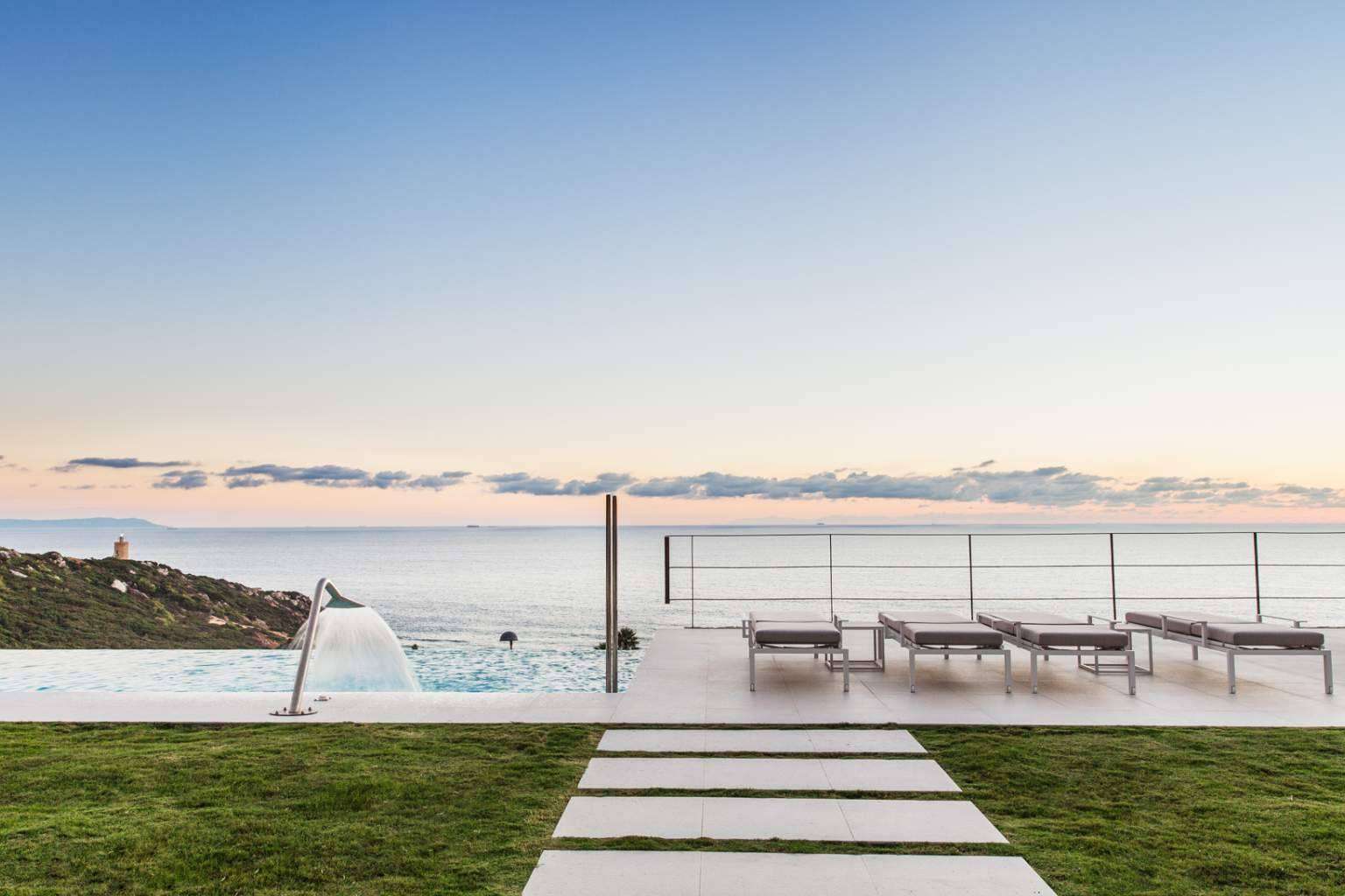 Villa Alkaram, la villa de lujo en Zahara de los Atunes que invita a vivir una experiencia única en plena naturaleza