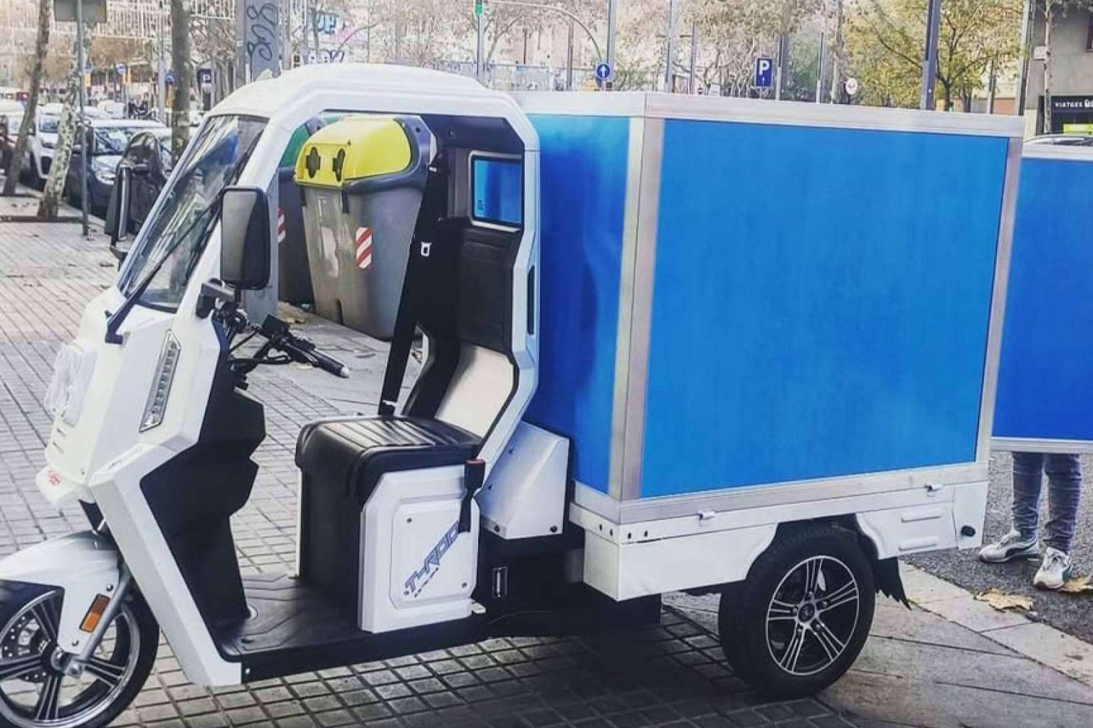 Empresas y particulares apuestan por la movilidad eléctrica urbana con e-Motocar