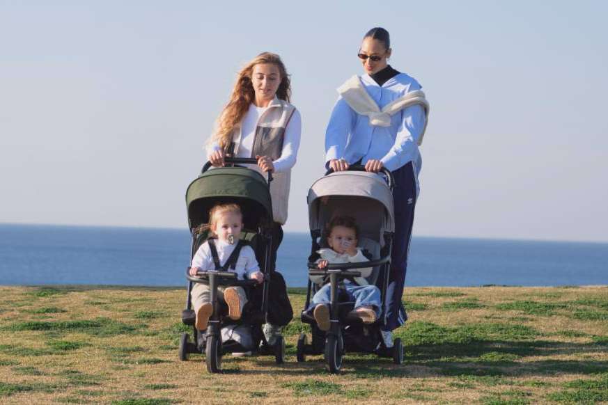 Descubrir Traveler, la silla de paseo ligera y compacta para viajes internacionales