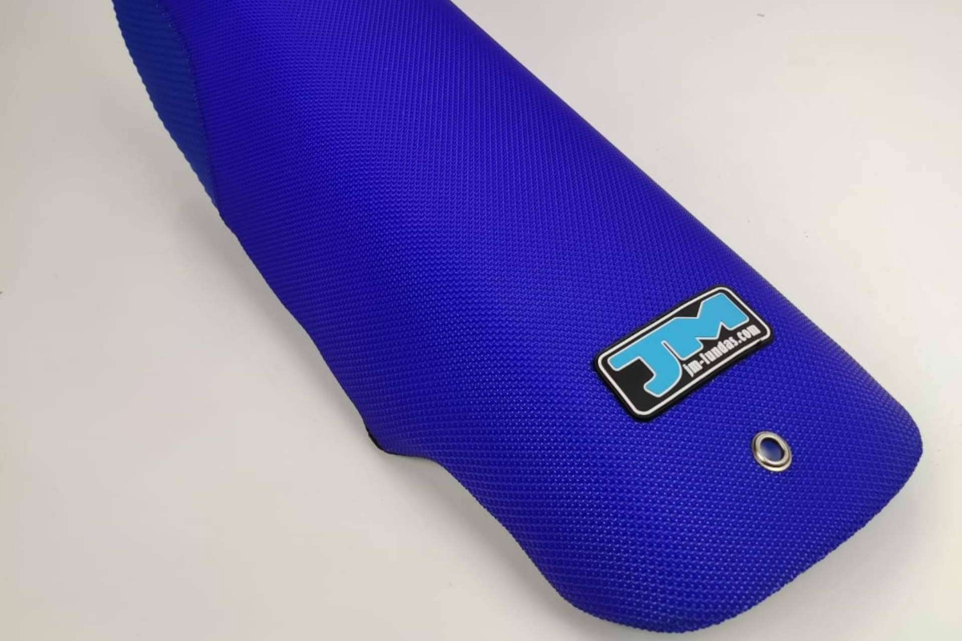JM-FUNDAS transforma el asiento tradicional de moto en un componente técnico de mayor confort