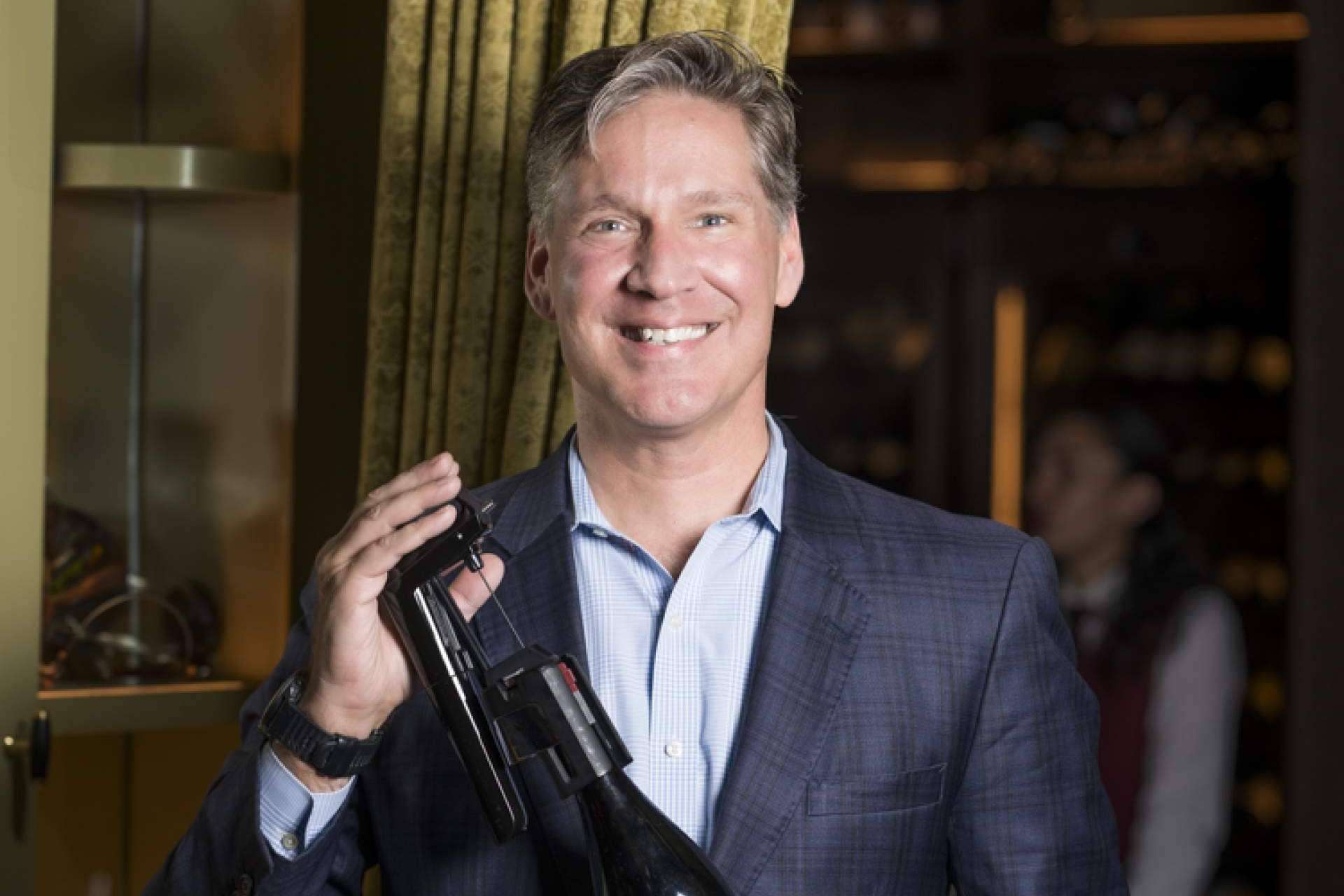 Greg Lambrecht, el ingeniero que cambió la forma de consumir vino con Coravin