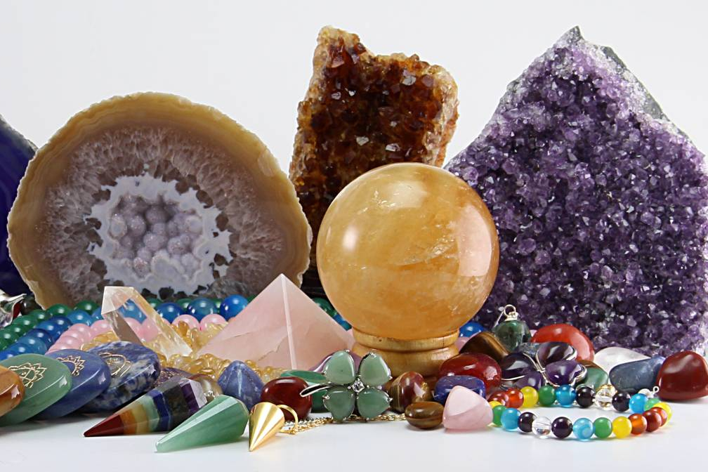 UniArt Minerales se consolida como referente mayorista de piedras semipreciosas en Europa