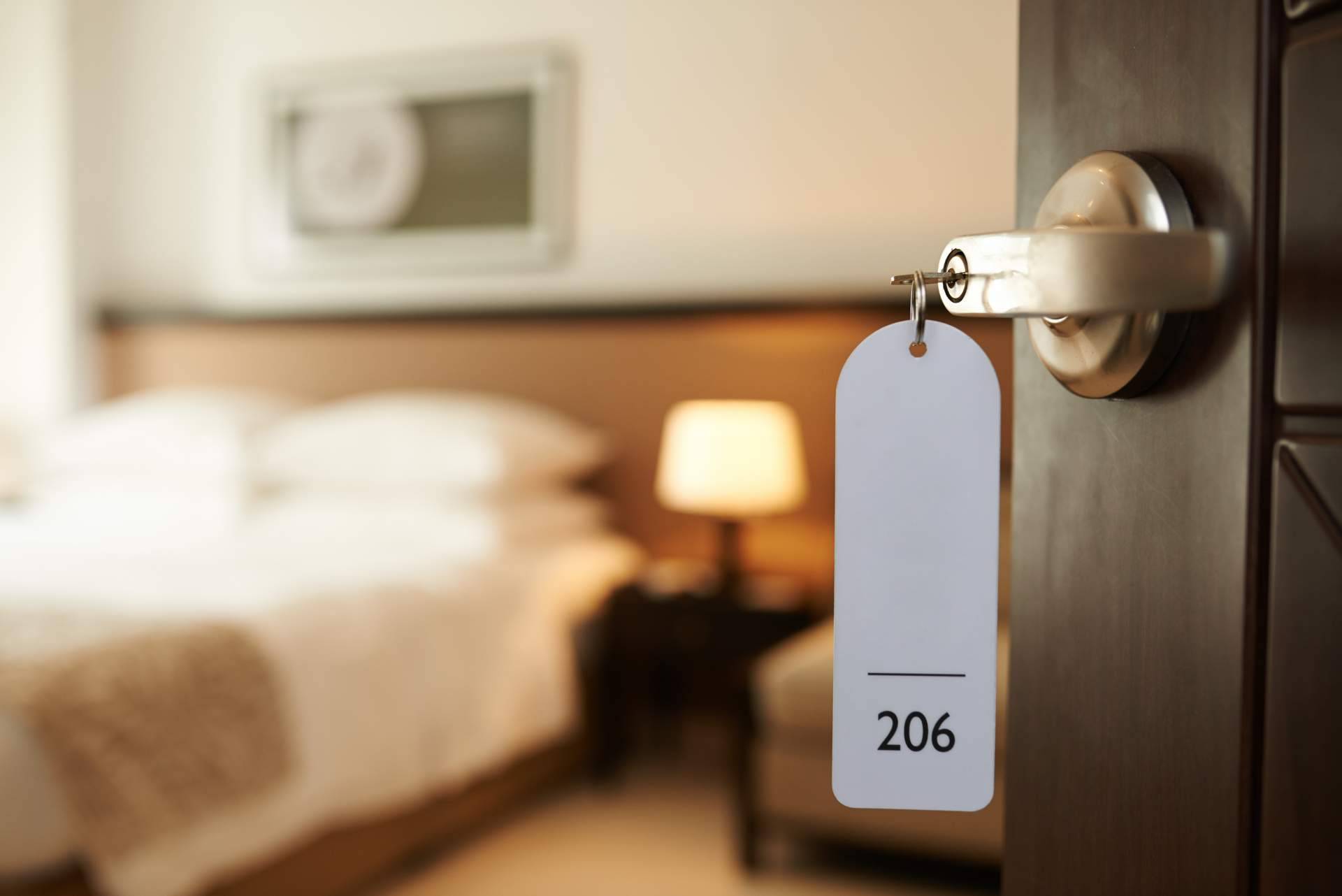 ¿Hay un momento idóneo para implementar un programa de upselling en un hotel?