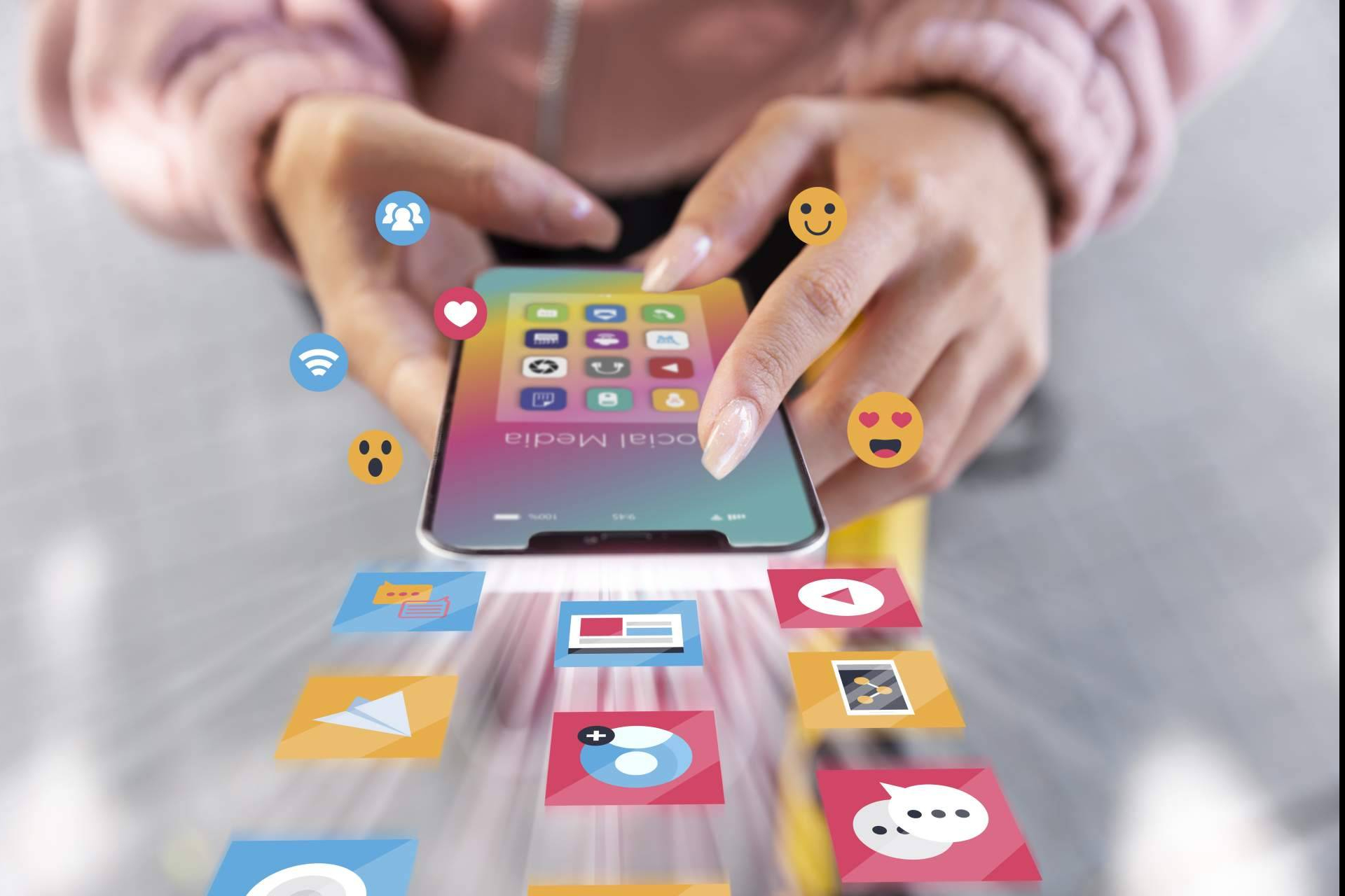Aclass Internet impulsa la gestión profesional de redes sociales para empresas