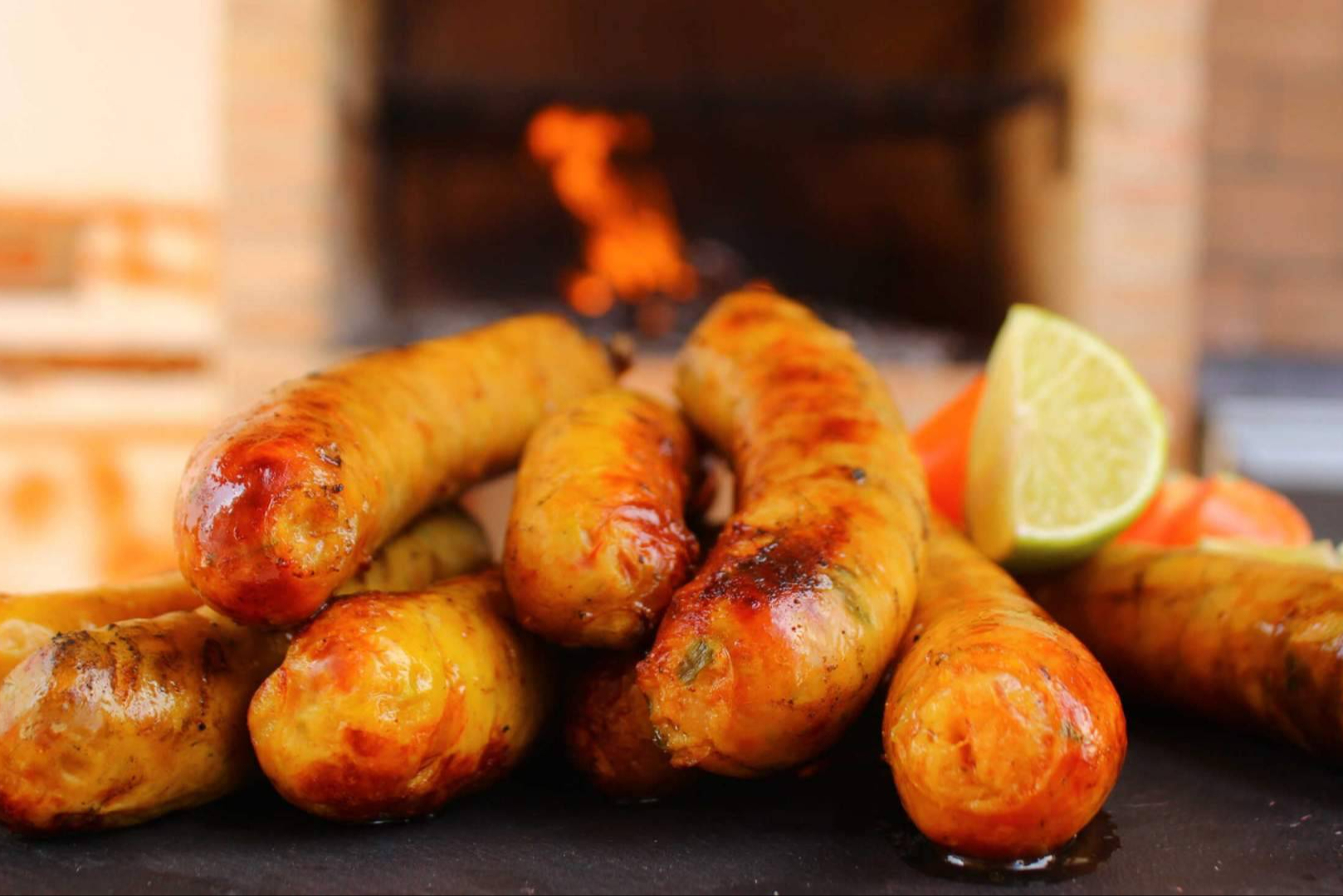 El chorizo santarrosano llega a más mesas en Europa gracias a D’Carnilsa