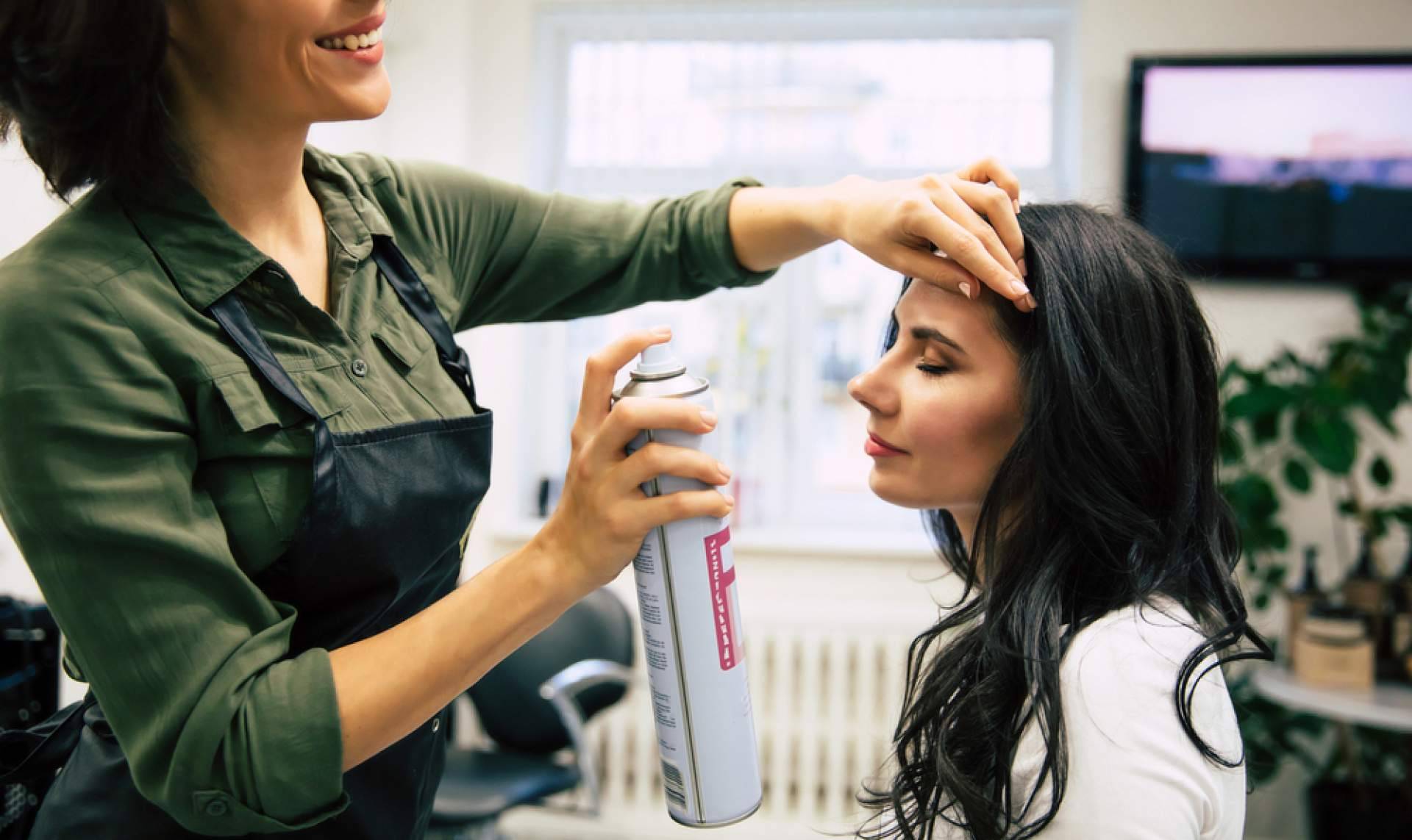 Salones de belleza en Perú, la dependencia de la temporada alta limita su crecimiento durante el resto del año