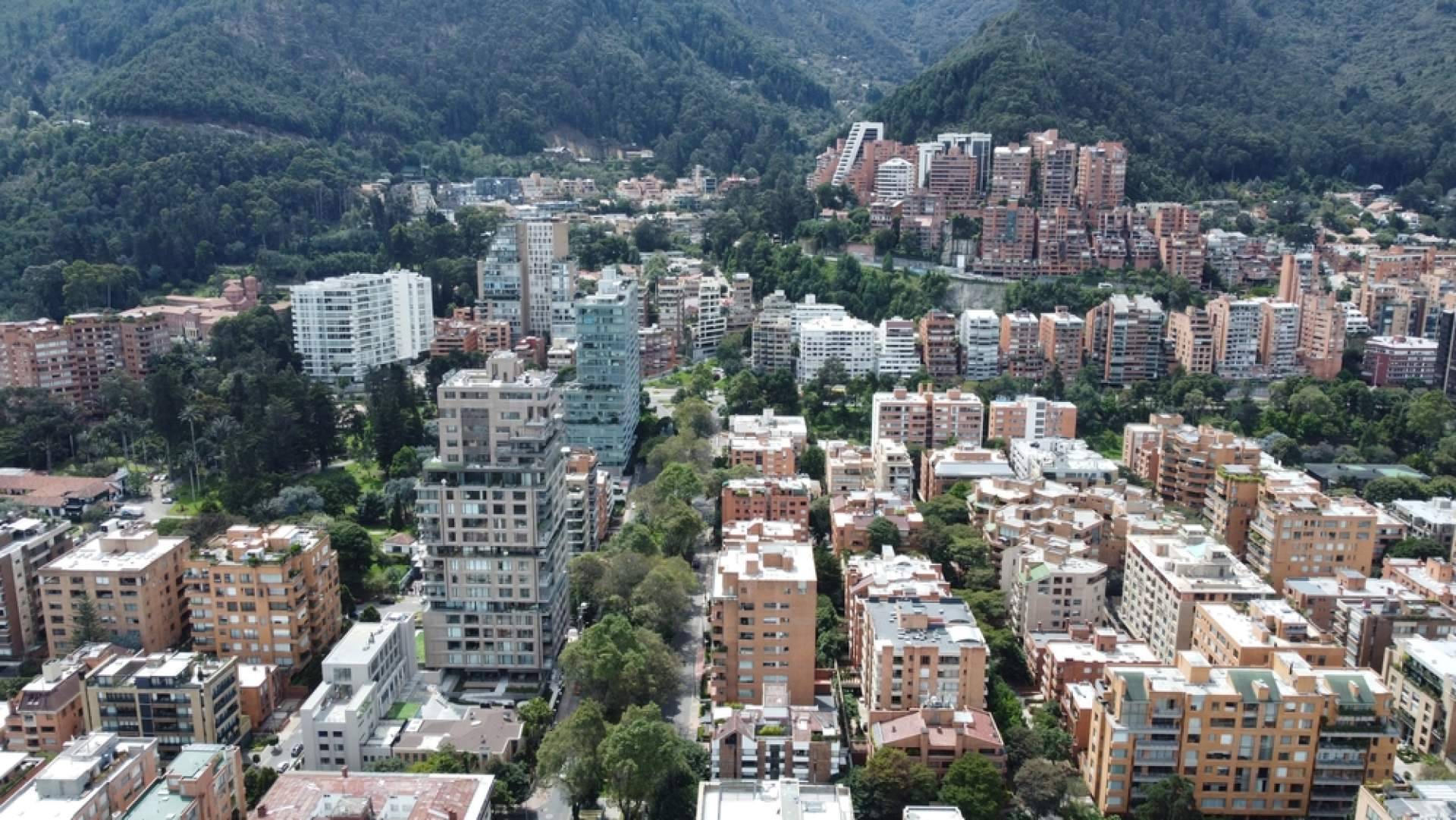 Guía para adquirir vivienda en Bogotá con respaldo profesional