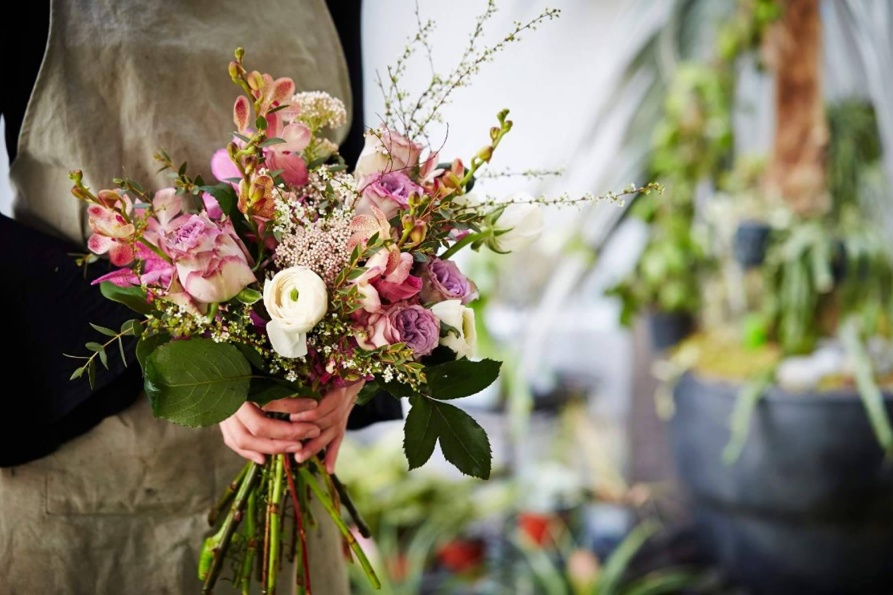 La Rosa de Oro, una floristería online que conecta emociones a través de su catálogo digital