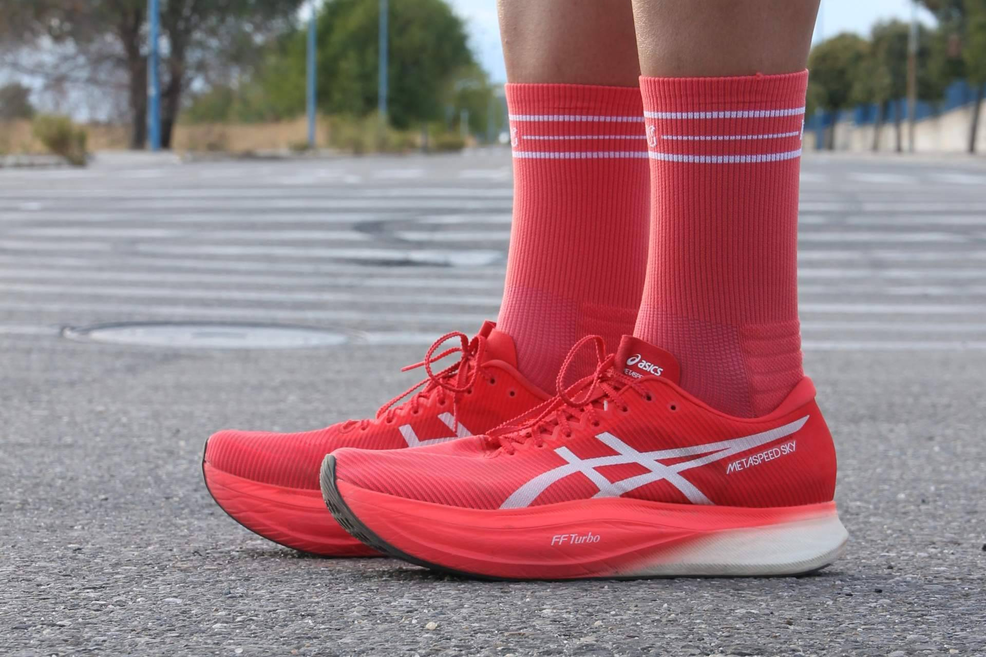 Calcetines running, el elemento técnico olvidado que marca la diferencia en carrera