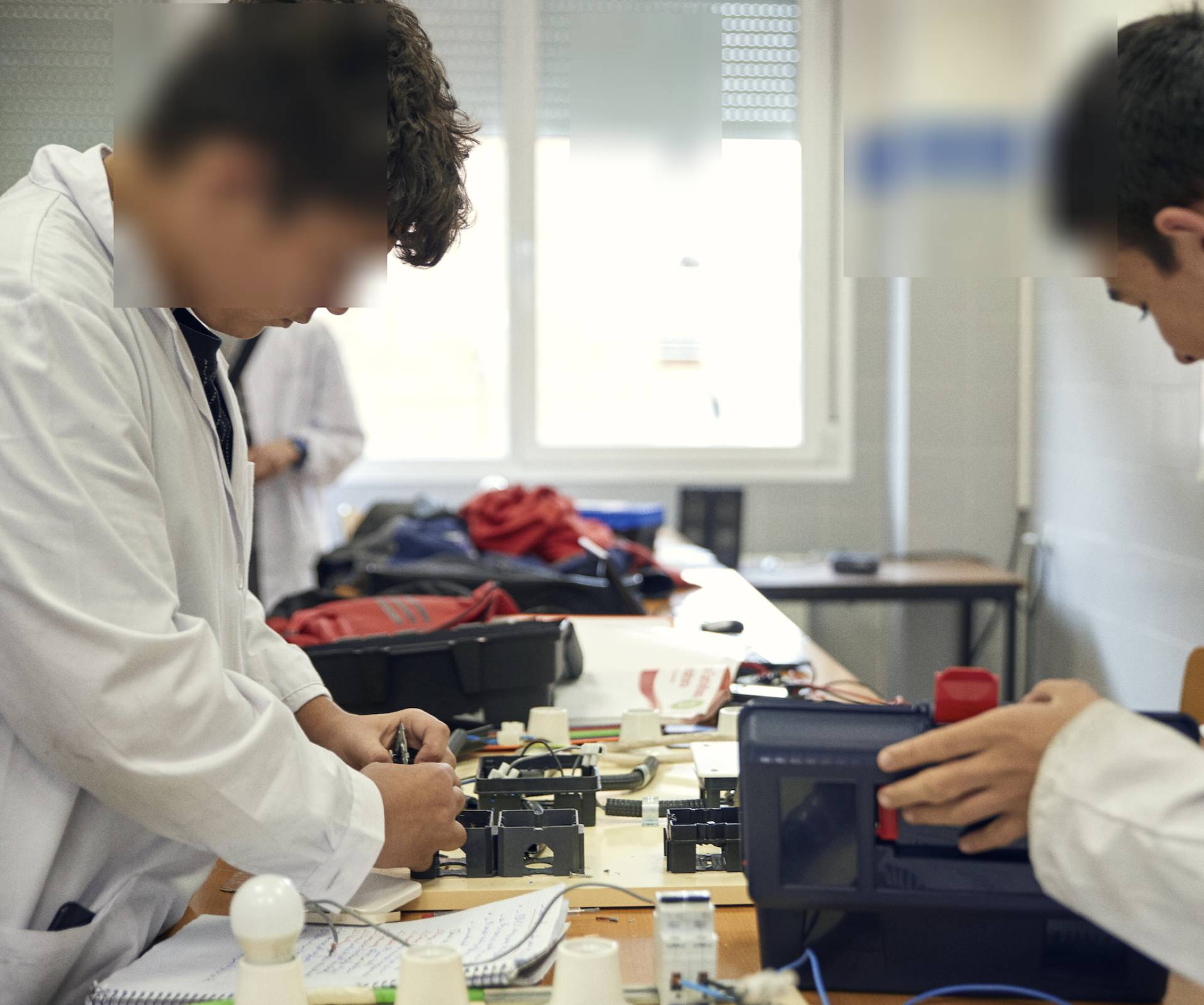 Educar para el mundo real; la fuerza de lo esencial
