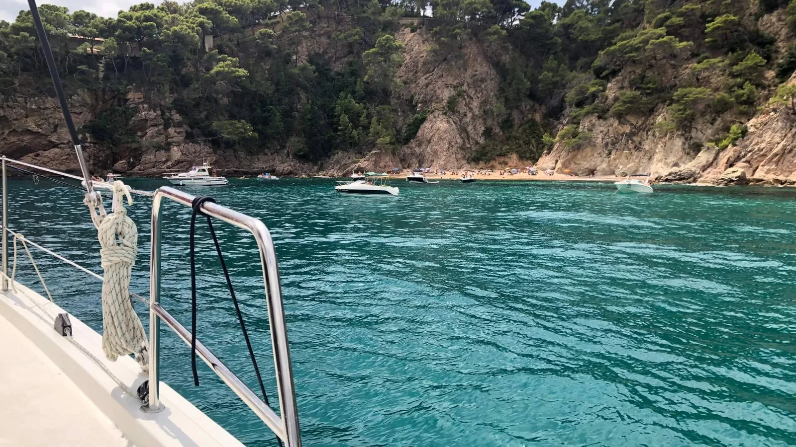 De Barcelona a la Costa Brava, Sitges o Baleares; una travesía privada para descubrir el Mediterráneo con Sondevela